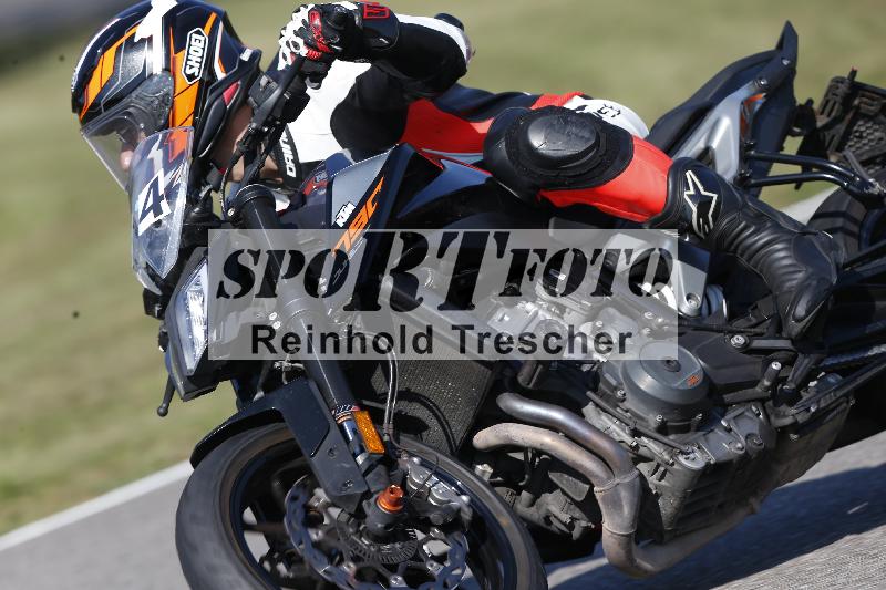 /Archiv-2025/49 26.08.2025 Cornu Master School ADR/blau-bleu/44